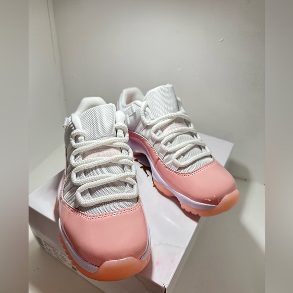 Jordan 11 'LEGEND PINK' Retro Low - Picture 1 of 8